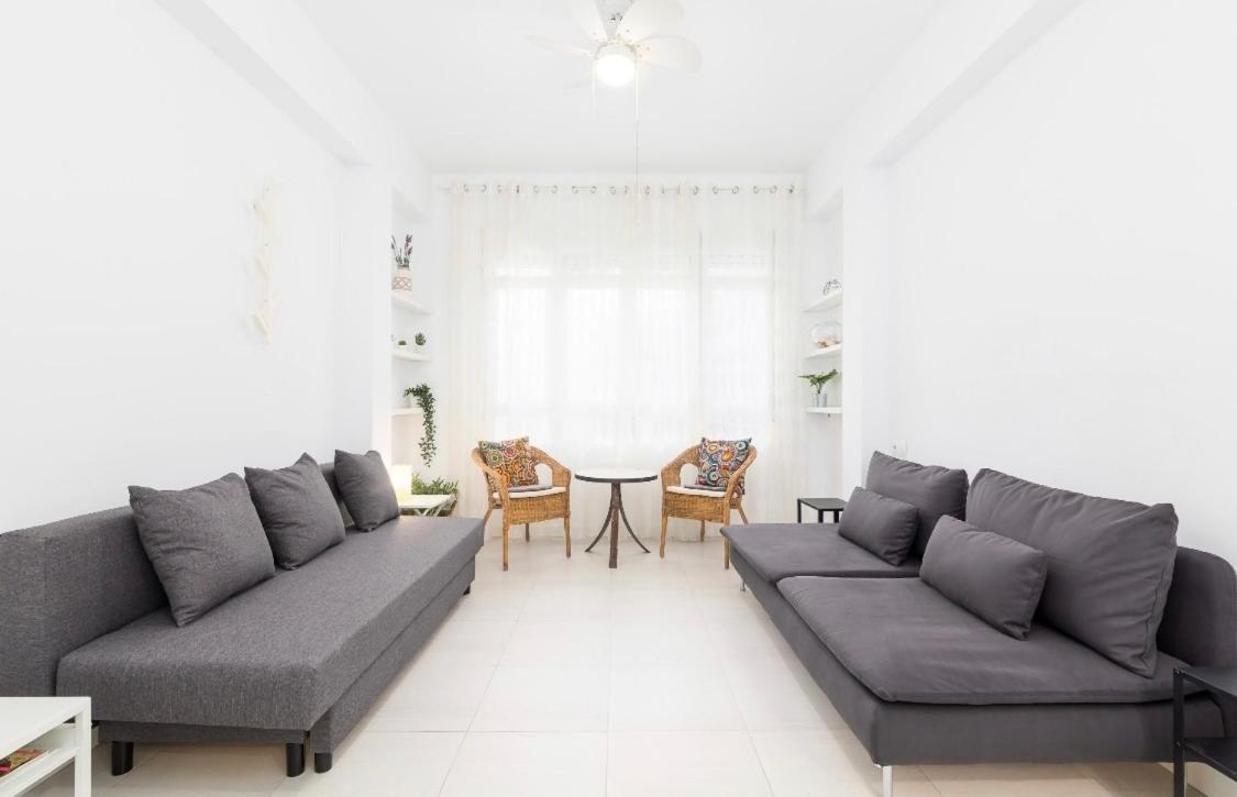 Suite Homes Santa Lucia Malaga Exterior photo